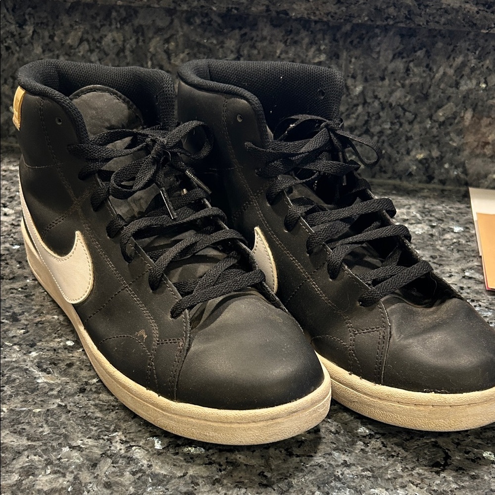 Nike Men’s Blazer High Tops Black Leather Size 11.5